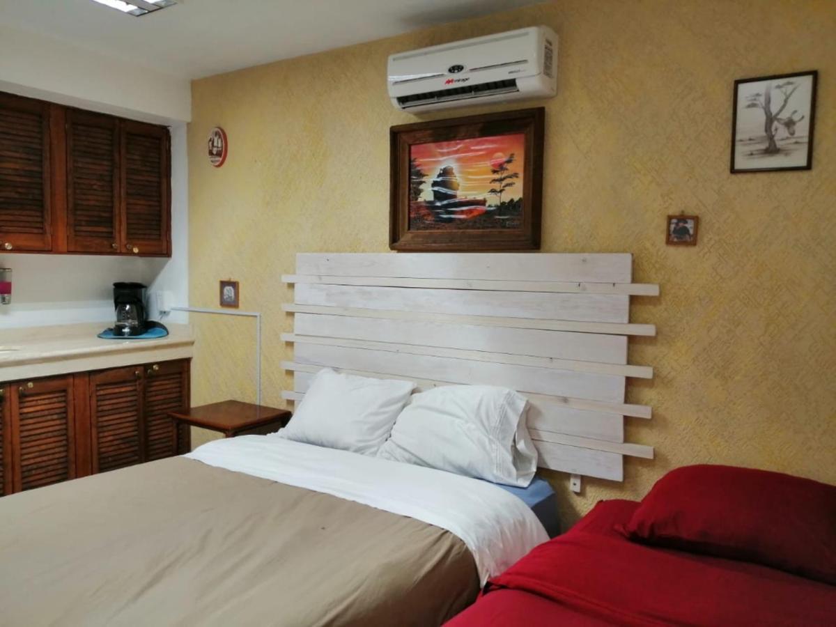 Casa D Miros Familias , Grupos Y Empresas Max 20 P Hotel Guadalajara Bagian luar foto